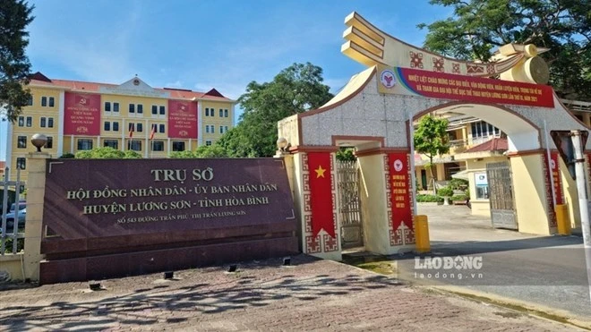 Ông Nguyễn Vũ Chi - Phó Trưởng ban Tuyên giáo tỉnh uỷ Hòa Bình bị cách hết các chức vụ trong Đảng. Ảnh: Minh Nguyễn