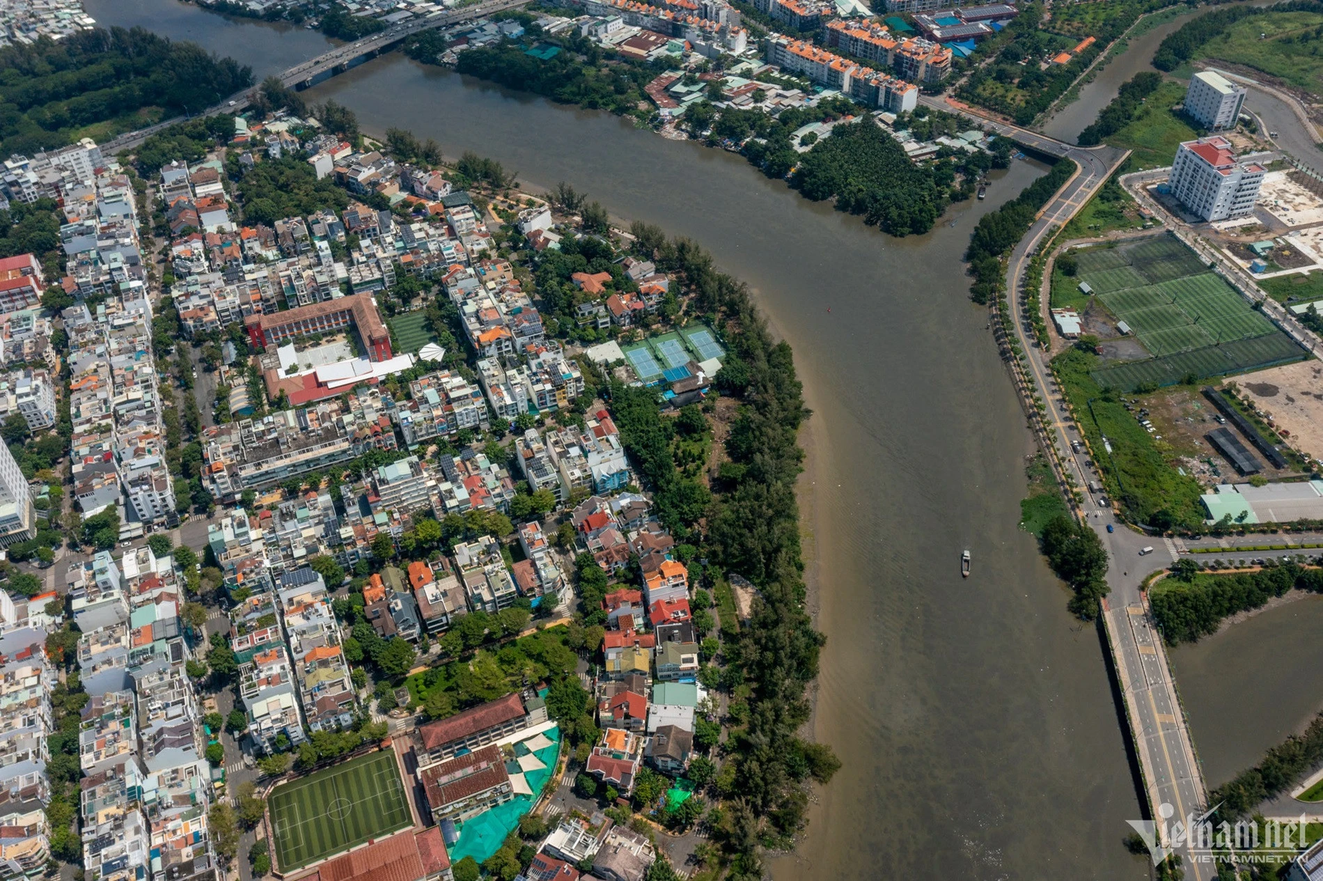 Huyện Bình Chánh trong tương lai có thể thành đô thị vệ tinh hoặc thành phố trực thuộc TPHCM. Ảnh: Nguyễn Huế