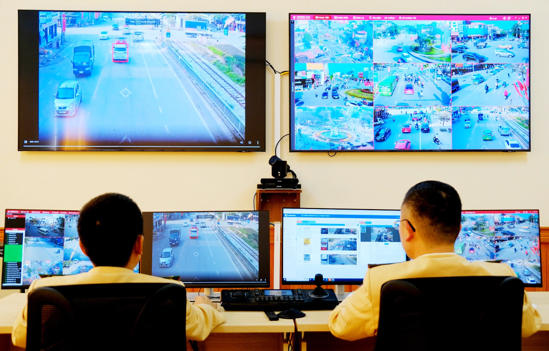 Trên cơ sở phân tích dữ liệu tập trung, Cục CSGT thống kê 10 xã, phường có nhiều người vi phạm giao thông nhất, đứng đầu là Phan Đình Phùng, tỉnh Thái Nguyên.