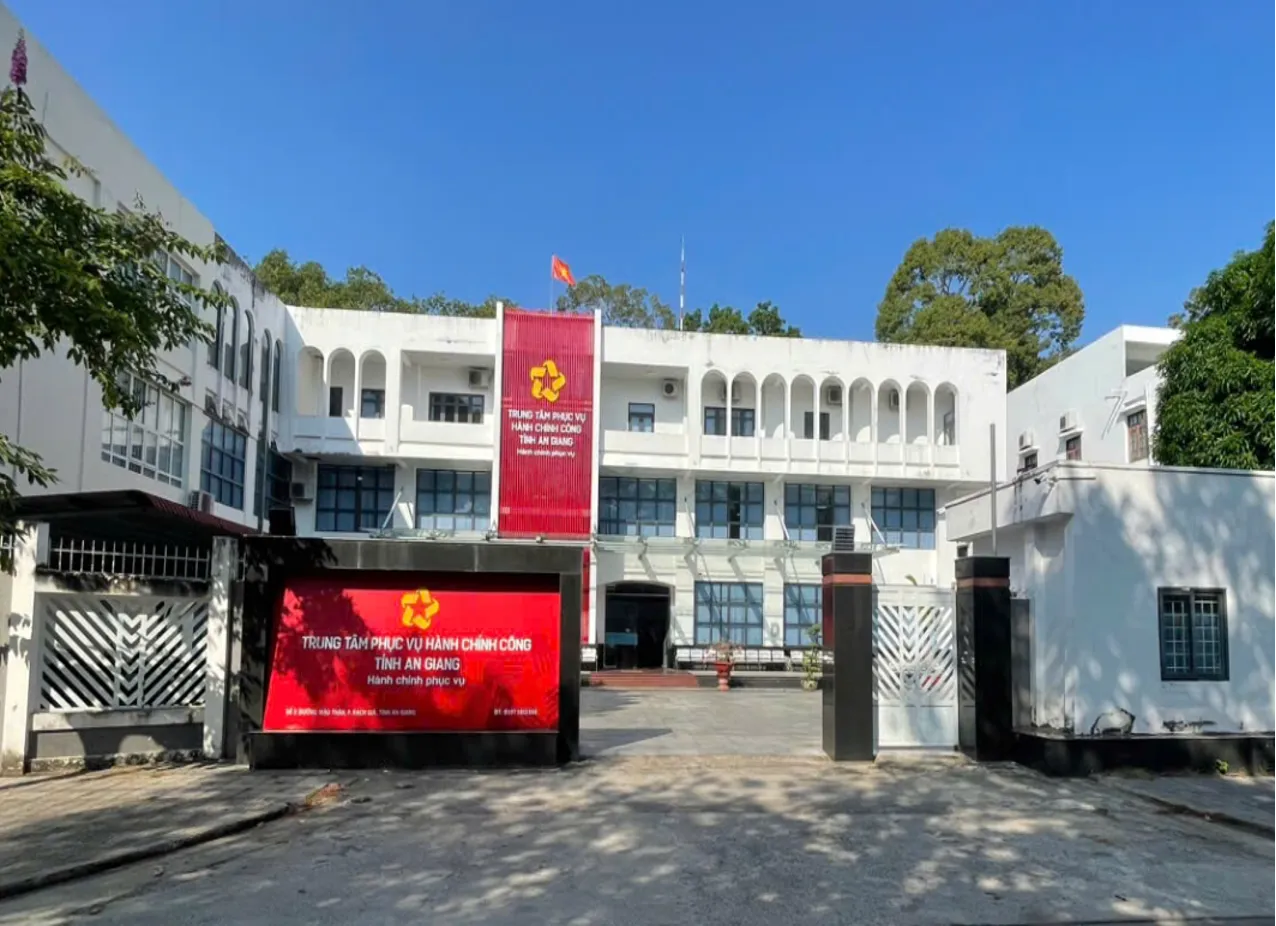 Trung Tâm Hành Chính Công Tỉnh An Giang.