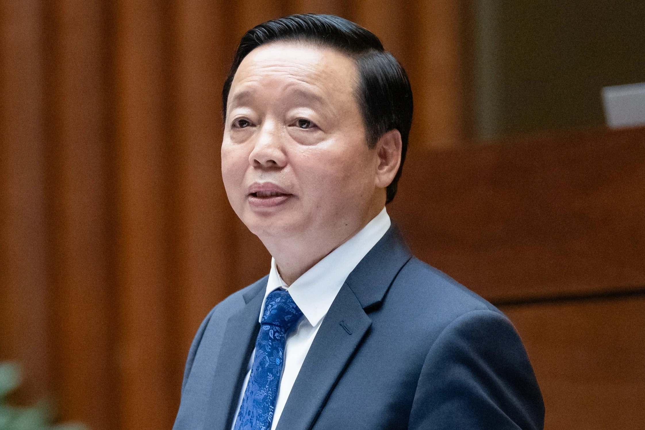 Phó Thủ tướng Trần Hồng Hà trả lời chất vấn của đại biểu Quốc hội (Ảnh: Phạm Thắng).