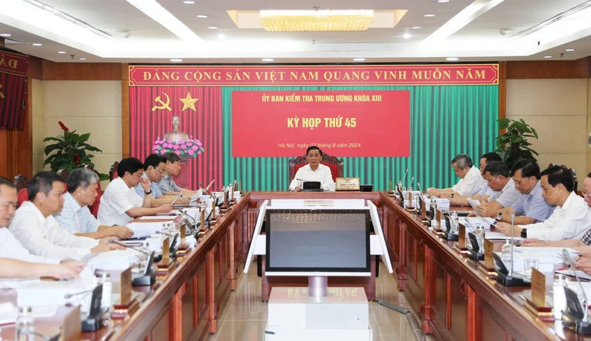 Quang cảnh phiên họp. Ảnh: UBKTTW