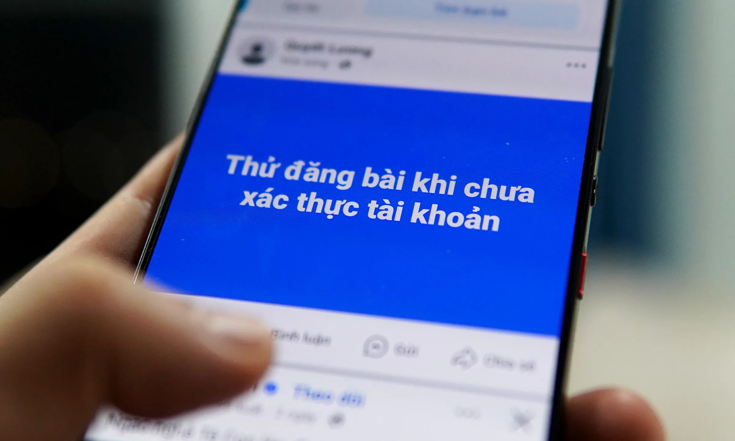 Đăng bài thành công với một tài khoản Facebook vừa tạo và chưa xác thực, sáng 25/12. Ảnh: Lưu Quý