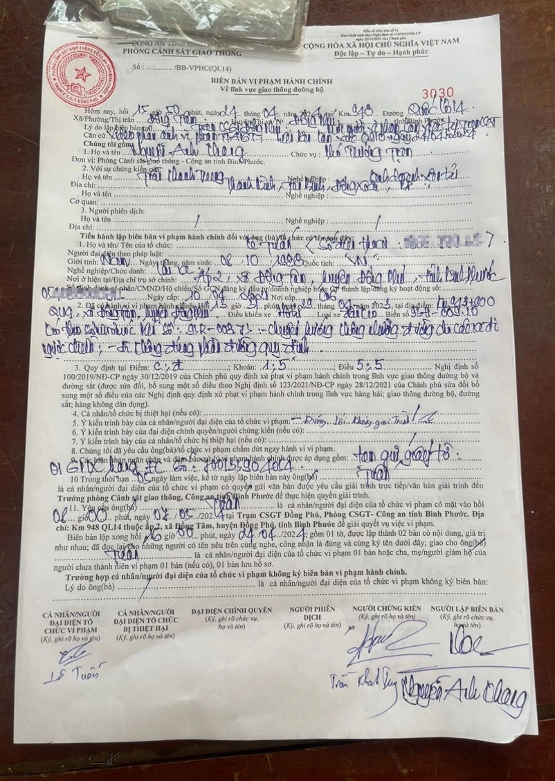Biên bản xử phạt đối với lái xe Lê Tuấn. Ảnh: Cục CSGT