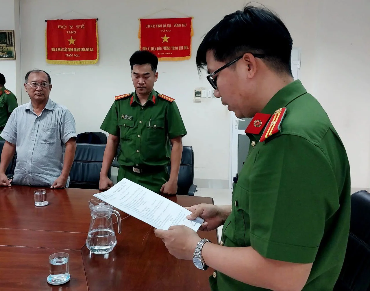 Cơ quan CSĐT đọc lệnh khởi tố bị can đối với Phạm Minh An