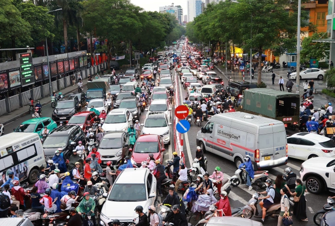 Người dân chuyển sang phương tiện xanh sẽ được hỗ trợ tài chính