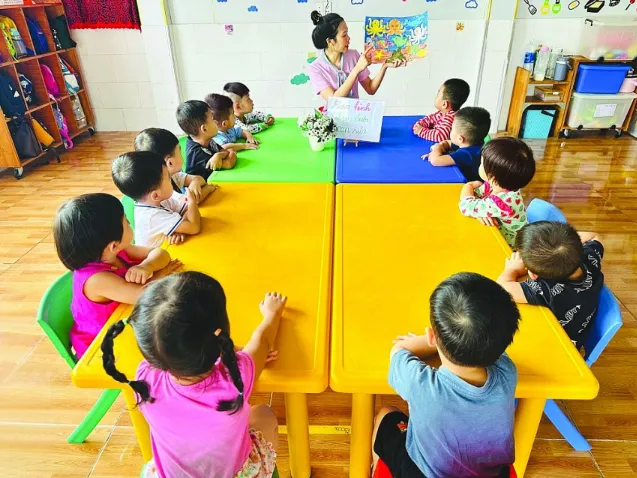 Hướng dẫn quản lý, sử dụng viên chức y tế, giáo viên các trường phổ thông, mầm non