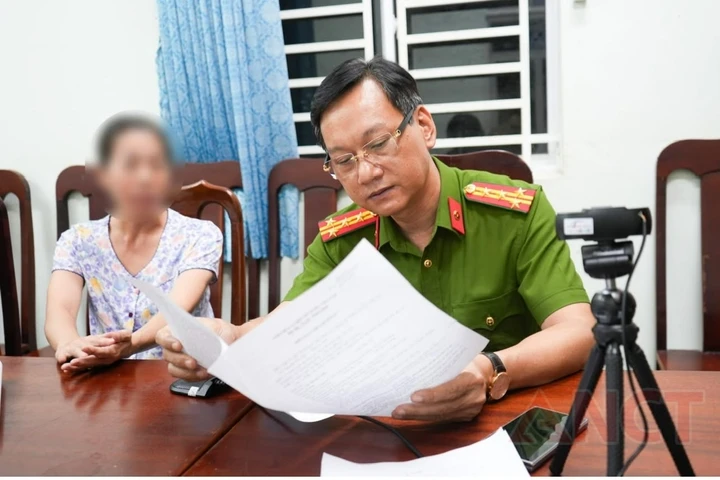 Phá đường dây sản xuất nước hoa giả quy mô lớn ở Cần Thơ