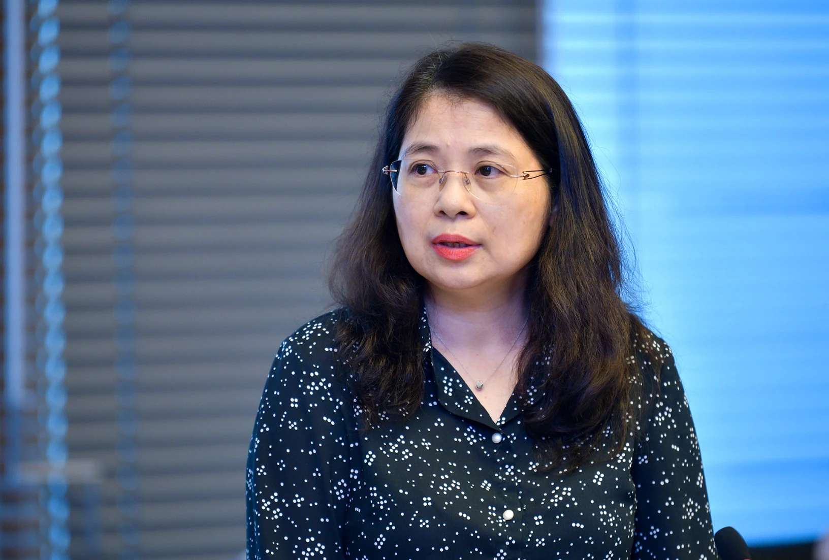 Đề xuất bỏ quy định người đi công chứng phải chụp ảnh với công chứng viên