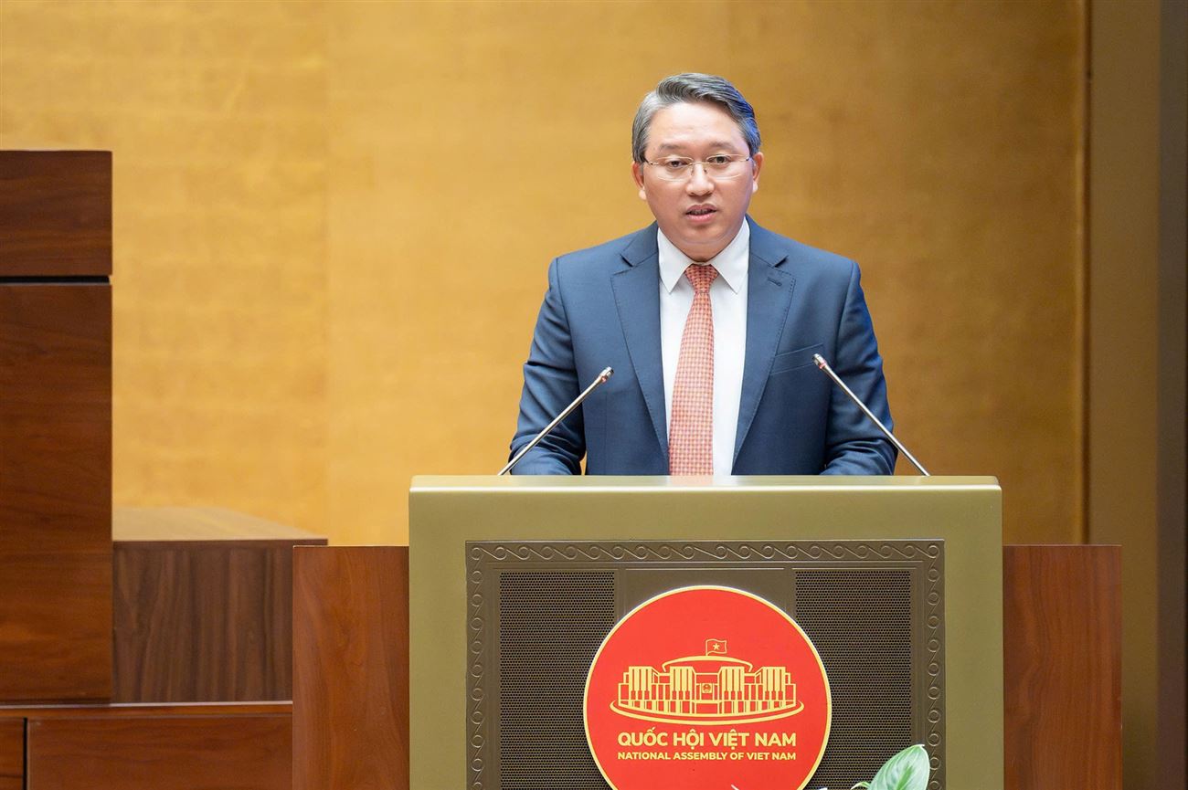 Vụ Vạn Thịnh Phát: Chỉ một nút nhấn chuyển hơn 8.000 tỷ đồng cho 40.000 trái chủ