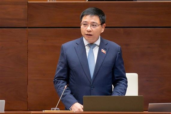 Sẽ không cấp phép mới bất kỳ dự án sản xuất thuốc lá điện tử, thuốc lá nung nóng nào