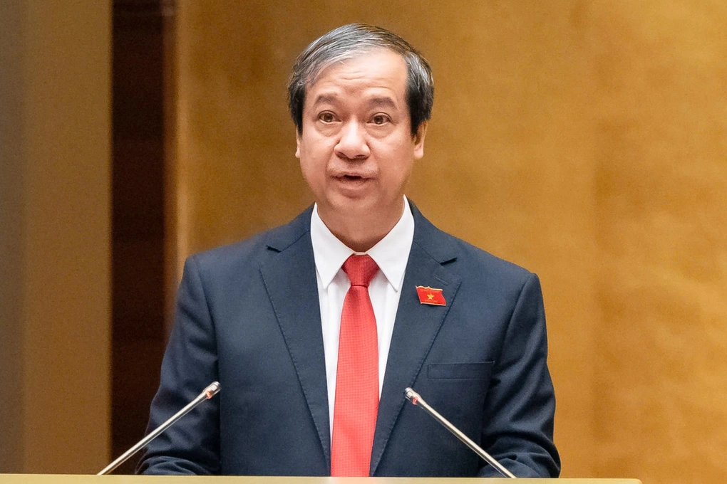 Bỏ cấp bằng tốt nghiệp trung học cơ sở