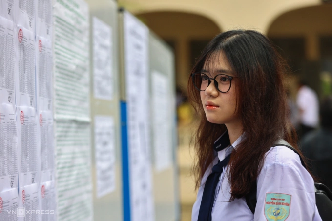 Đề xuất cấm tăng chỉ tiêu nếu dưới 70% sinh viên có việc làm đúng ngành