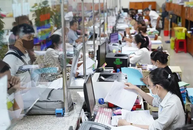 Tập trung giải quyết chính sách nghỉ trước tuổi với 4 nhóm cán bộ, công chức