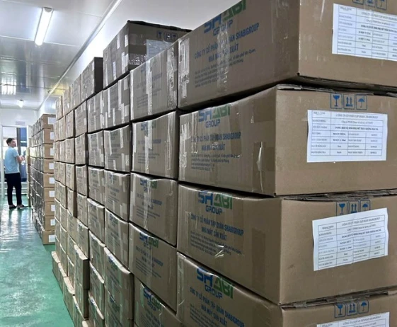 Giám đốc doanh nghiệp ở Hải Phòng bị khởi tố vì sản xuất hàng giả quy mô lớn