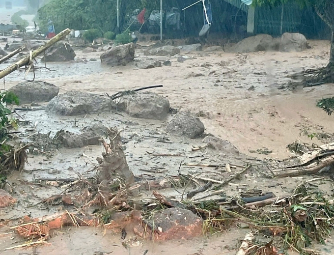 Bắc Ninh, Thái Nguyên ngập, sạt lở vì mưa lớn