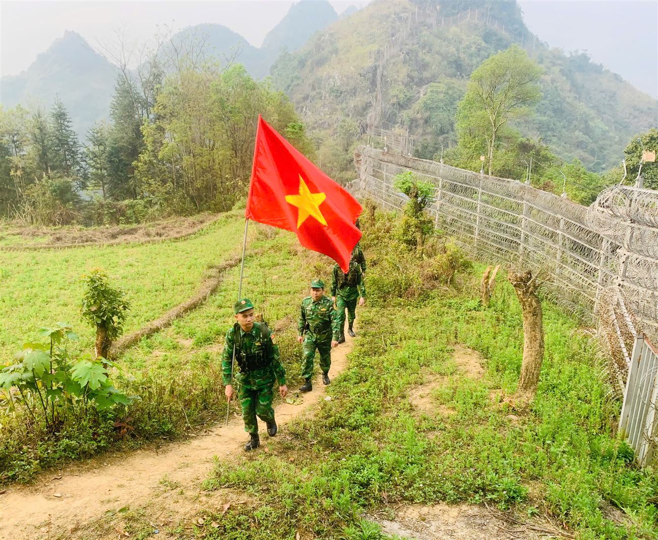 BĐBP Hà Giang kiểm soát việc xuất, nhập cảnh tại khu vực biên giới.