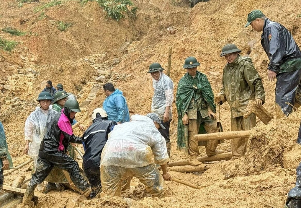 26 người chết, 22 người mất tích sau bão Bualoi