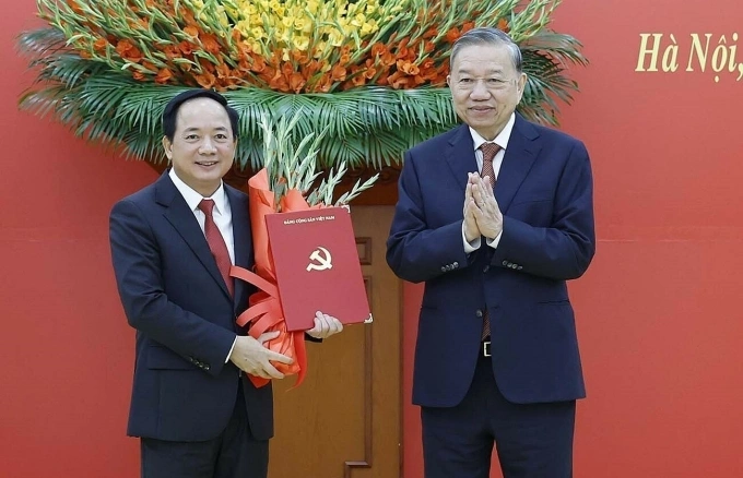 Đại tướng Trịnh Văn Quyết làm Trưởng ban Tuyên giáo và Dân vận Trung ương