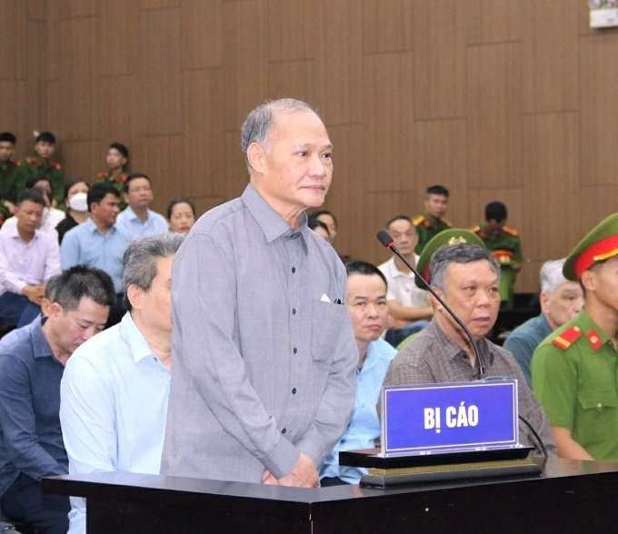 Cựu thứ trưởng nông nghiệp bị đề nghị 4-5 năm tù vì nhận 4,5 tỷ đồng