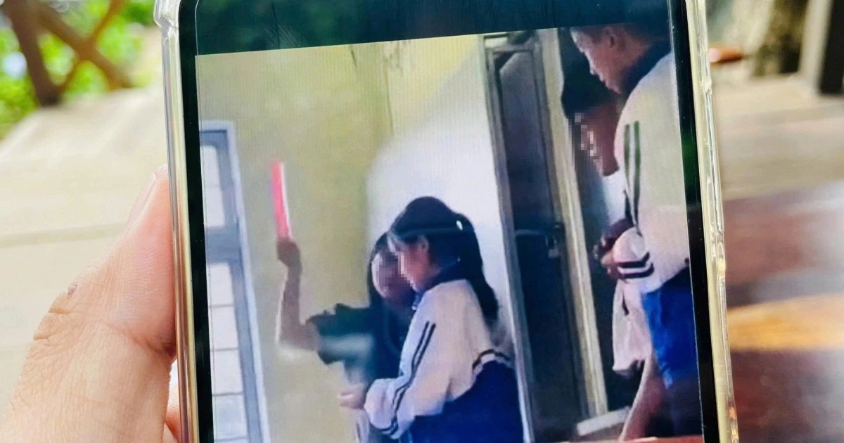 Cho thôi việc giáo viên dùng thước đánh học sinh: Không thể nói đánh nhẹ