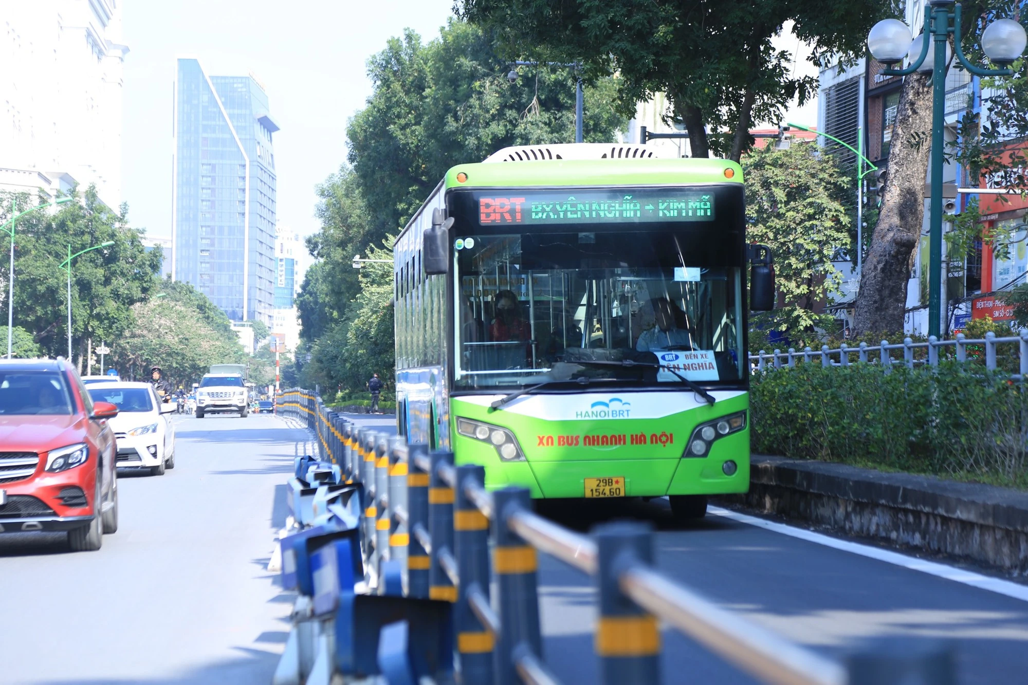Lãnh đạo Hà Nội: Sẽ thay tuyến BRT hiện hữu bằng đường sắt đô thị