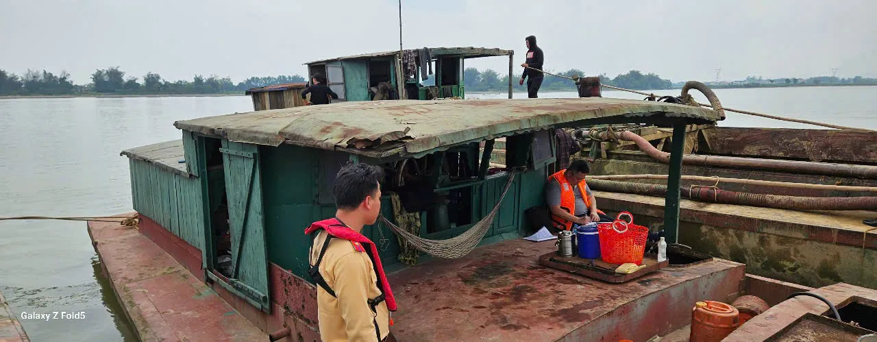 Dùng hóa đơn khống để “lấp liếm” cát khai thác trái phép thu lợi hơn 5 tỷ đồng