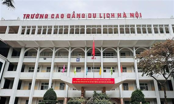 Sinh viên bức xúc vì tiền hỗ trợ A80 thấp, hiệu trưởng nói hiểu nhầm