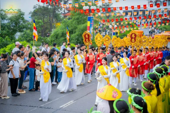 Chùa Ba Vàng long trọng tổ chức Đại lễ Phật Đản 2025: Lan tỏa tinh thần từ bi và phụng sự cộng đồng