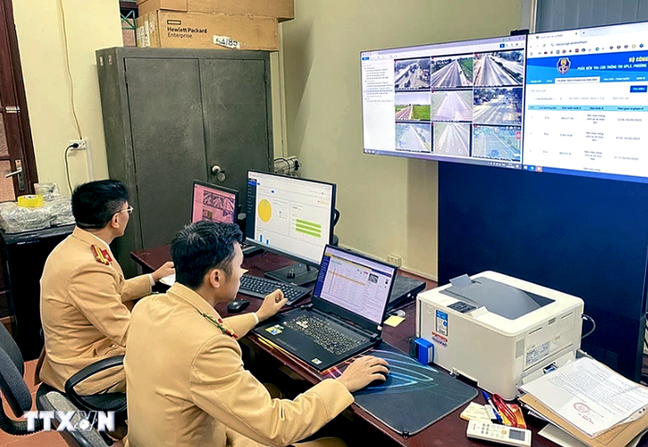 Tại sao phải tăng mức phạt vi phạm giao thông đến 200 triệu đồng?