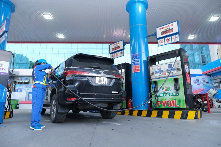 Bắt buộc dùng xăng sinh học: Cần đánh giá kỹ lưỡng, có cam kết về chất lượng