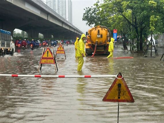 Thành phố Hà Nội đầu tư khẩn cấp chống ngập