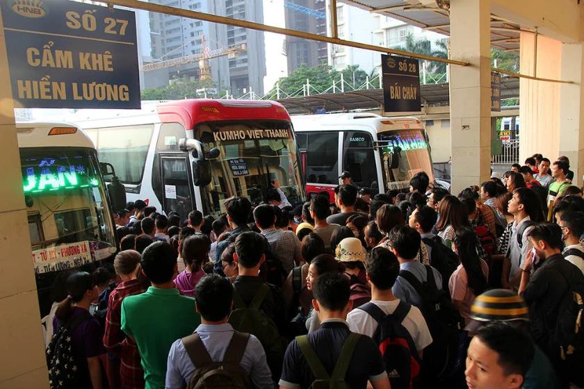 Bộ Xây dựng yêu cầu kiểm soát cước vận tải, ngăn tăng giá té nước theo mưa