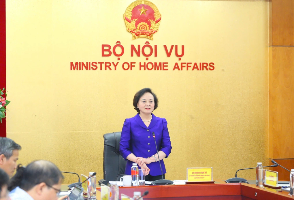 Báo cáo Bộ Chính trị nội dung cơ bản sau khi vận hành chính quyền mới