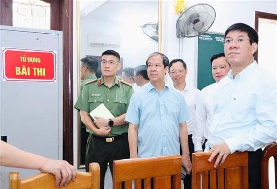 Bộ trưởng GD-ĐT: Bất kỳ vi phạm nào trong kỳ thi đều phải xử lý nghiêm, không du di