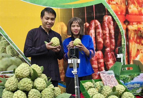 Chủ tịch xã livestream bán na Chi Lăng, chốt hơn 5 tấn chỉ trong 1 giờ