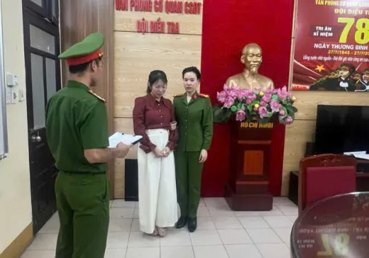 Cựu trưởng phòng ngân hàng HD Bank chế hồ sơ, chiếm đoạt tiền của khách