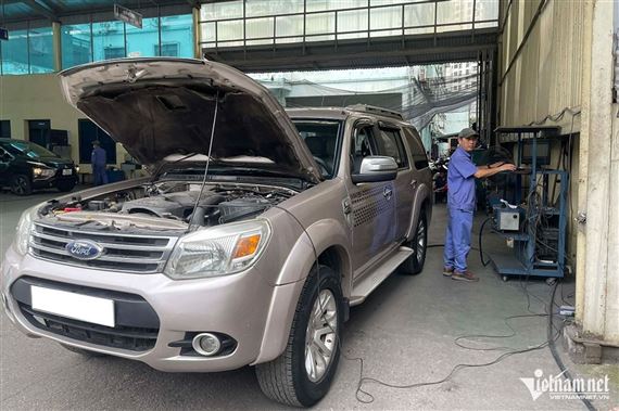 Bộ NN&MT lý giải việc đo khí thải phương tiện phải đạp lút chân ga