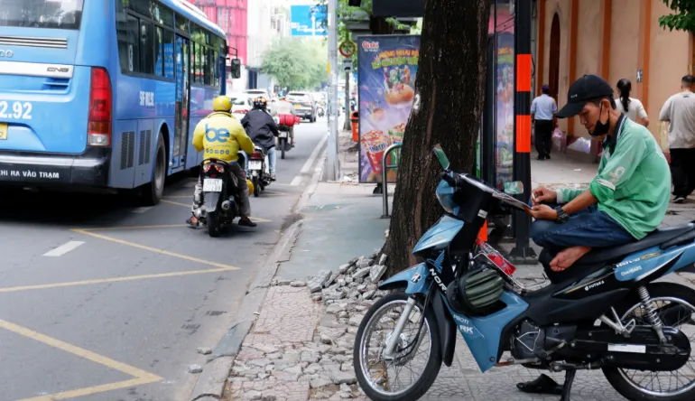 Hỗ trợ chuyển đổi từ xe máy xăng sang xe điện, người dân nói 3 triệu đồng quá ít