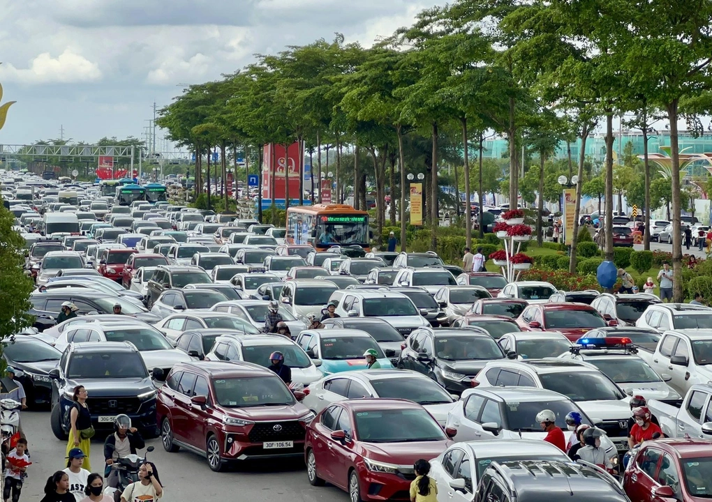 Đề nghị Hà Nội, TPHCM tập trung nguồn lực kiểm soát phương tiện giao thông