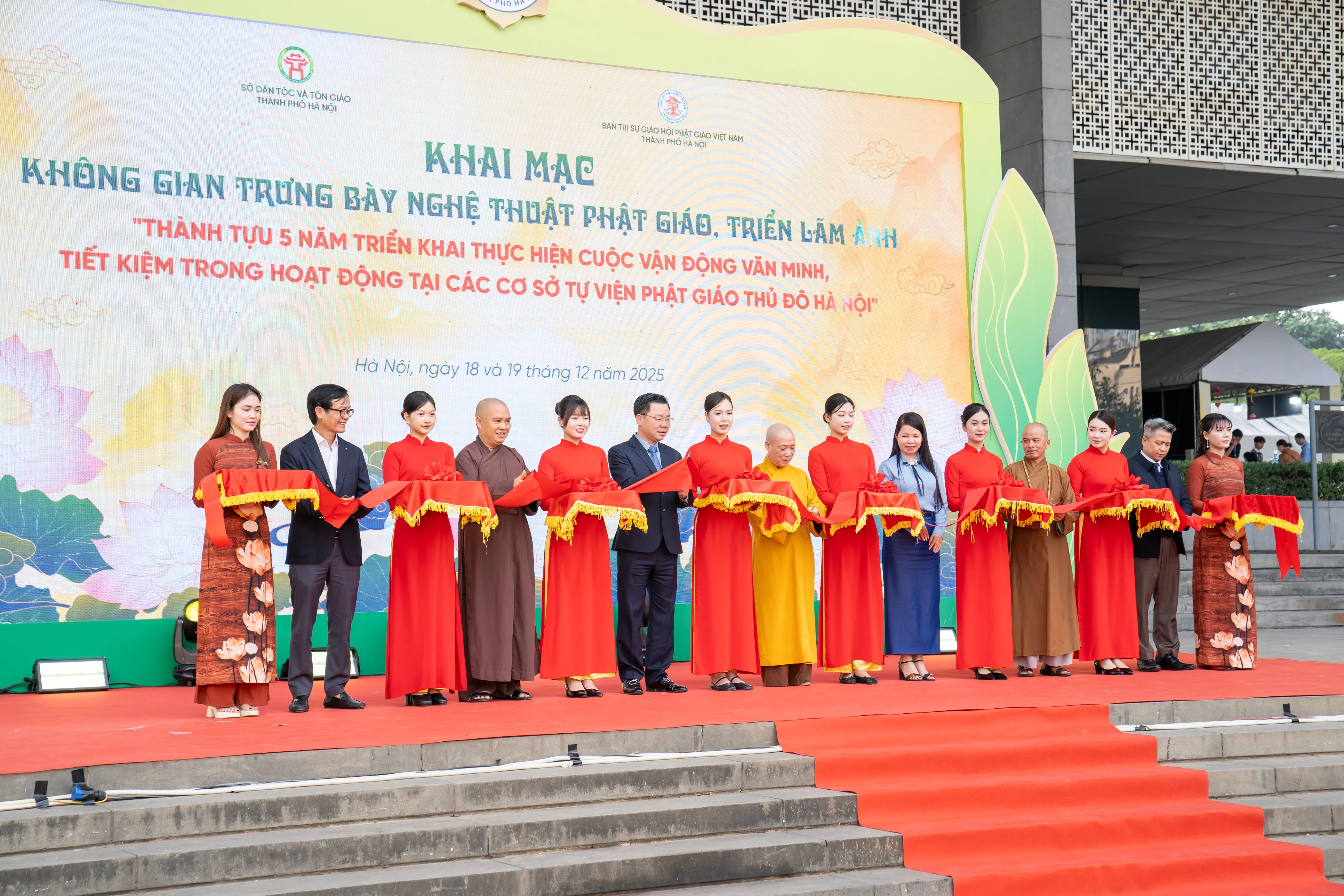 Khai mạc chuỗi hoạt động “Phật giáo đồng hành xây dựng và phát triển Thủ đô văn minh, hiện đại, hạnh phúc”