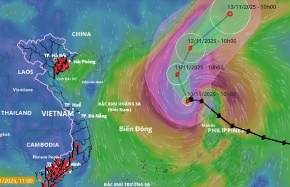 Tin mới nhất về bão số 14 Fung-Wong: Mạnh cấp 13, di chuyển chậm lại