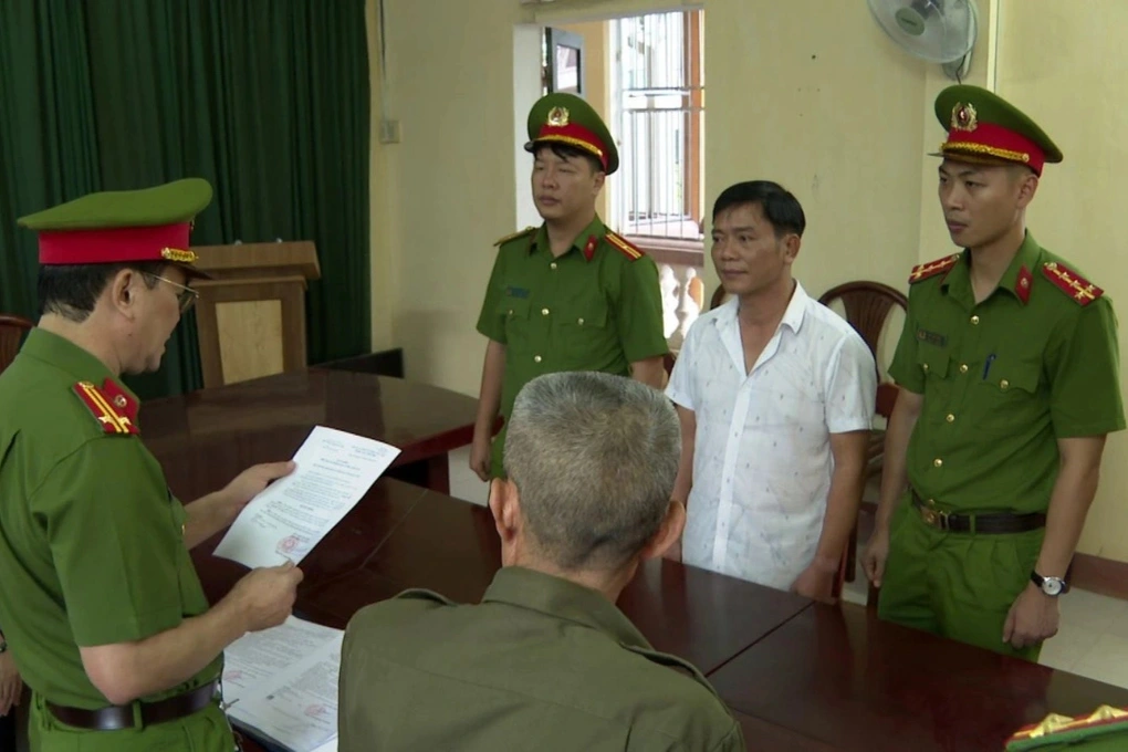 Giám đốc công ty vàng bạc ở Hưng Yên bị bắt