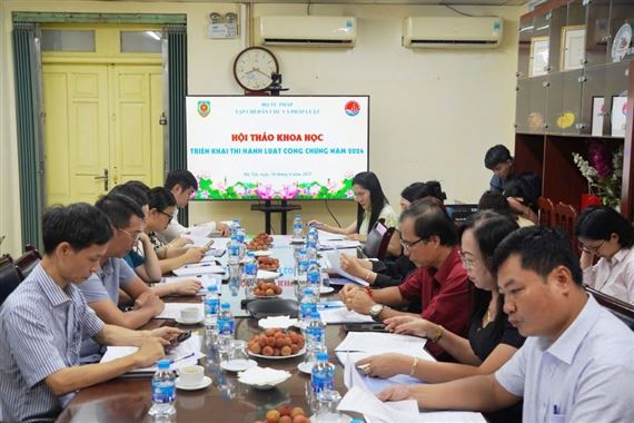 Nhận diện những thuận lợi, khó khăn khi triển khai thi hành Luật Công chứng năm 2024 bảo đảm quyền lợi cho người dân, doanh nghiệp