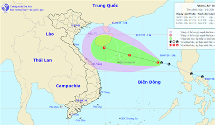 Áp thấp ở biển Đông, có khả năng mạnh lên thành bão.