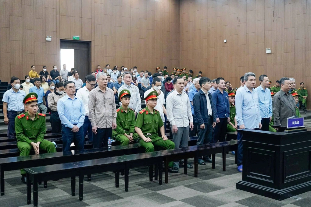 Giám đốc Hoàng Dân xin bán 175 cây vàng để khắc phục hậu quả vụ án