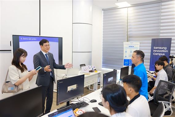 Hợp tác công – tư trong đào tạo nhân lực công nghệ là bước đi bứt phá của ngành bán dẫn