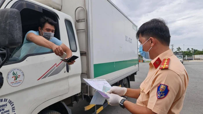 Đề xuất tước giấy phép kinh doanh vận tải có thời hạn với đơn vị sử dụng lái xe dương tính với chất ma túy