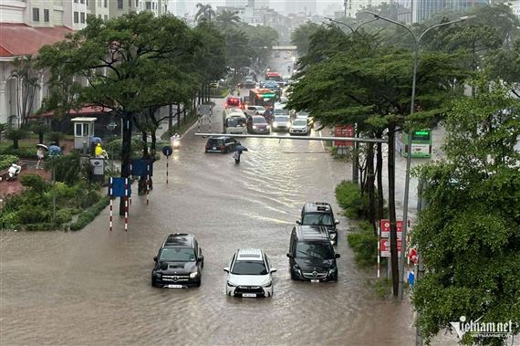 Bão Bualoi vừa tan đã xuất hiện mầm mống bão số 11, miền Bắc lại sắp mưa lớn