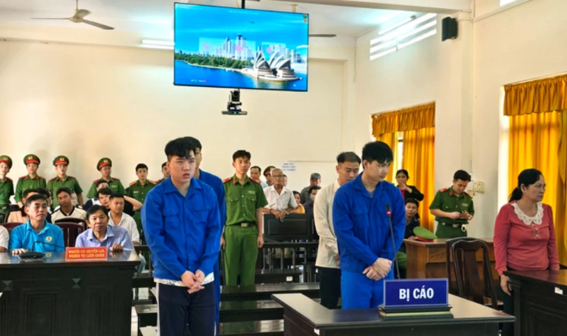 Phạt 8 năm tù đối với cán bộ trại tạm giam công an tỉnh dùng nhục hình